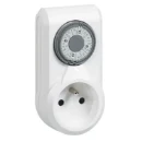 Legrand OmniRex Stekkerschakelklok penaarde Analoog 16A 230V 095861