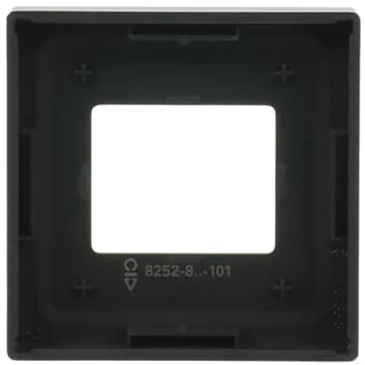 ABB Busch-Jaeger Future Axcent Carat Centraalplaat digitale radio zwart RAL 9005 2CKA008200A0260