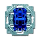 ABB Busch-Jaeger Installatieschakelaar zonder klauwen Serieschakelaar inbouw 10AX RAL 5010 IP20 2CKA001012A1606