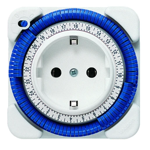 Theben Stekerklok wit Analoog 16A 230V 0260030