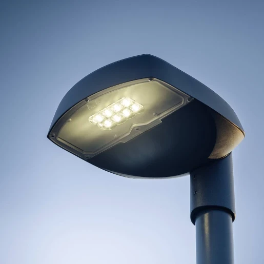 Trilux Cuvia Armatuur straatverlichting AB2L 740 Wandconsole LED 2400lm 4000K 19W 417x309mm IP66 IK09 antraciet 6597840