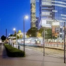 Trilux Lumega IQ 50N mastarmatuur 730 Wandconsole LED 3200lm 3000K 23.1W 705x260mm IP66 IK08 grijs 7819340