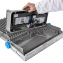 Philips ClearFlood BVP651 LED schijnwerper asym 4000K 40000lm 880x656mm 21-40° - Mediumstralend Insnij/IDC aluminium 8718699129026