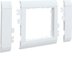 Plastron pour goulotte d'installation Hager