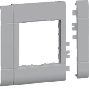Device cover plate for wall duct Hager