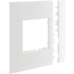 Plastron pour goulotte d'installation Hager