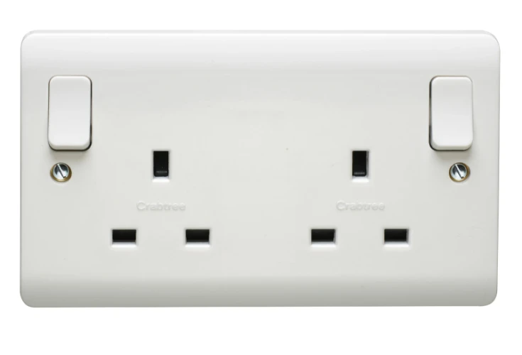 13A 2 Gang Double Pole Outboard Switched Socket Dual Earth