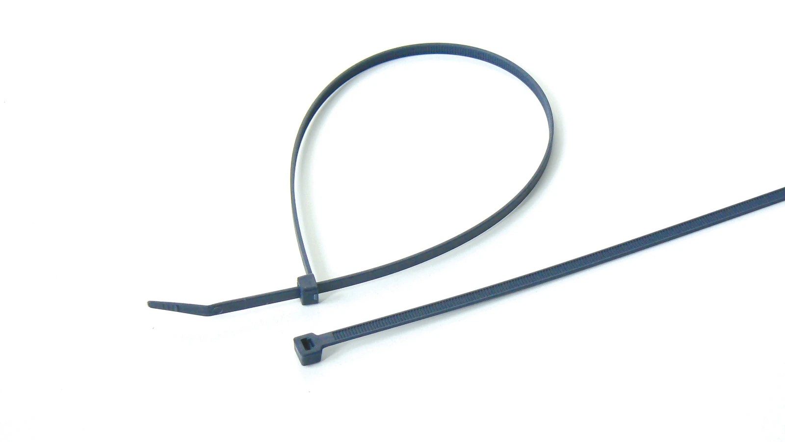 Term Tech Metal Detectable Cable Ties 100mm x 2.5mm Blue (Pack of 100)