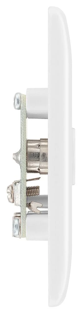 BG Nexus Series White Moulded Double Co-Ax Aerial Socket for TV or FM