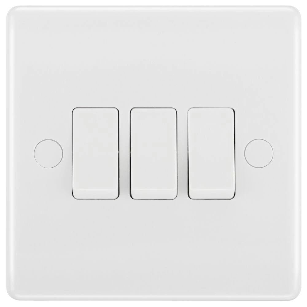BG Nexus Series White Moulded 20A 16AX Triple Switch 2 Way