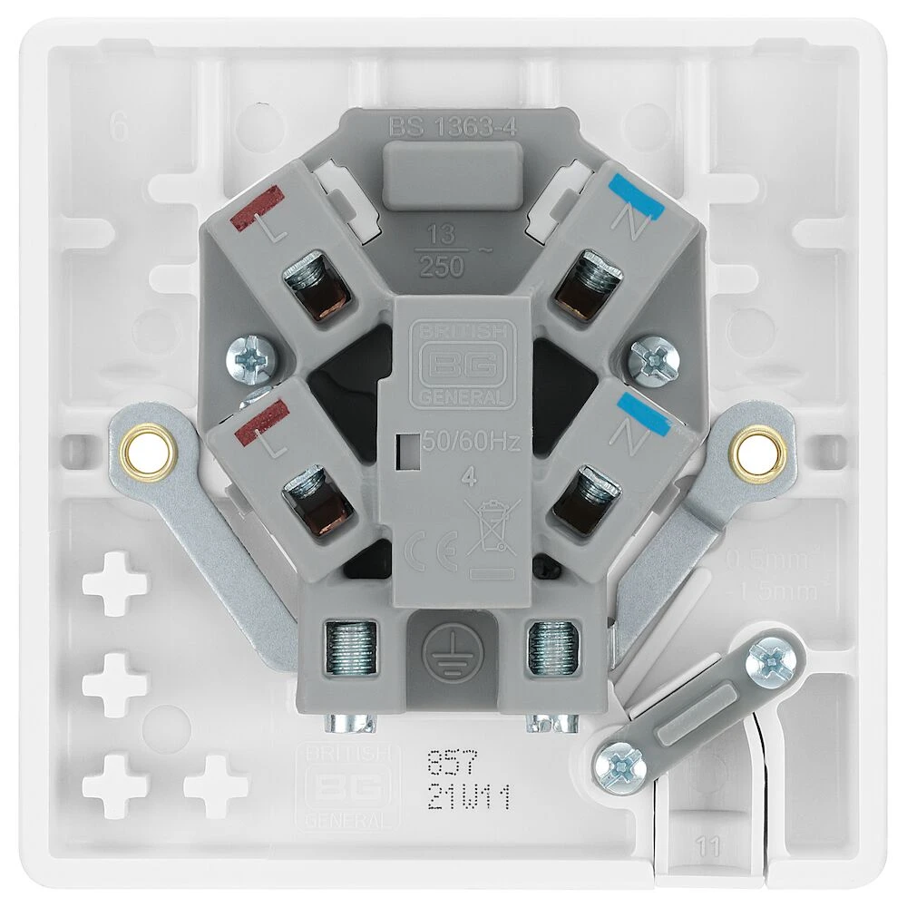 BG Nexus Series White Moulded 13A Unswitched Fused Connection Unit with LED Indicator and Flex Outlet