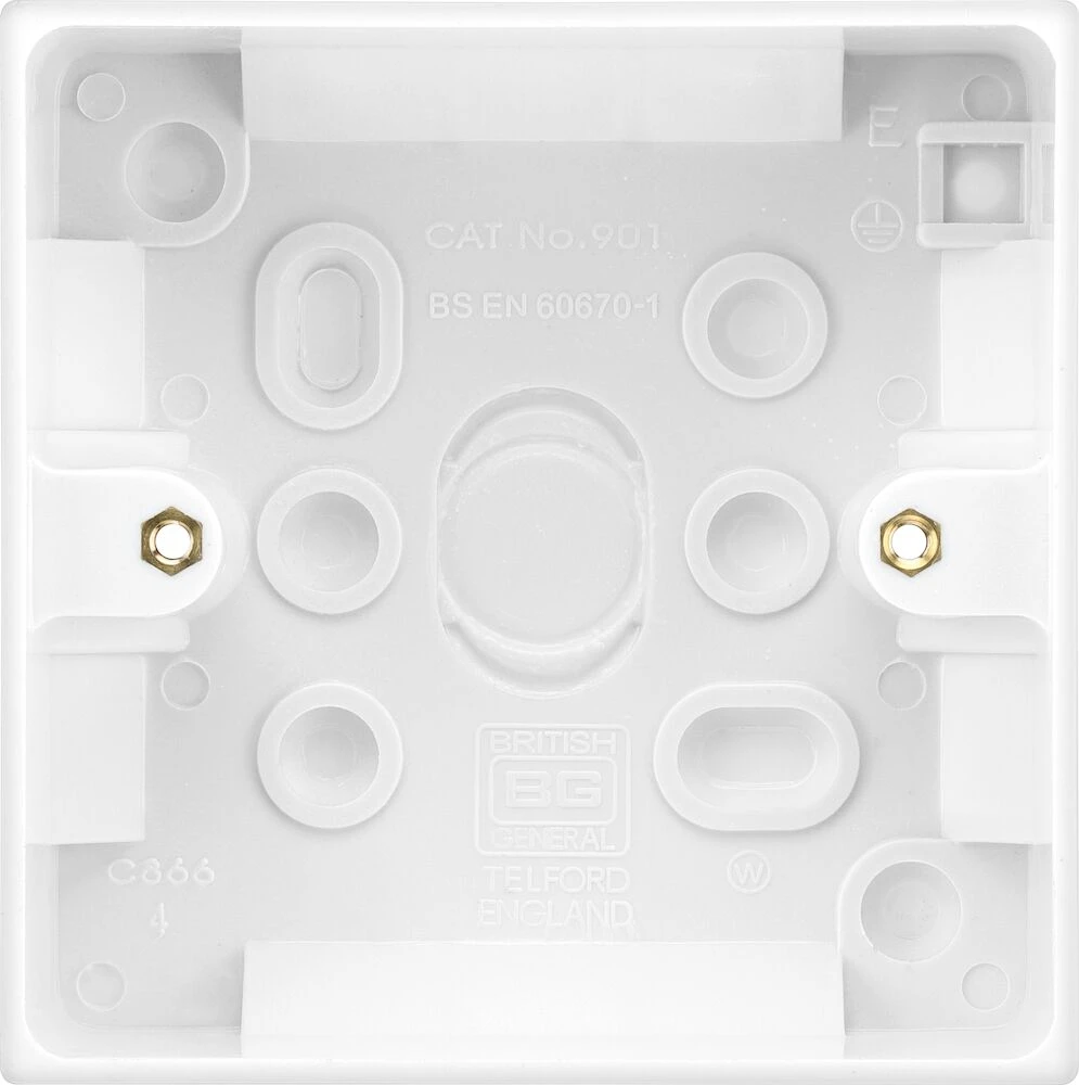BG White Moulded Square Edge Single Surface Box 32mm