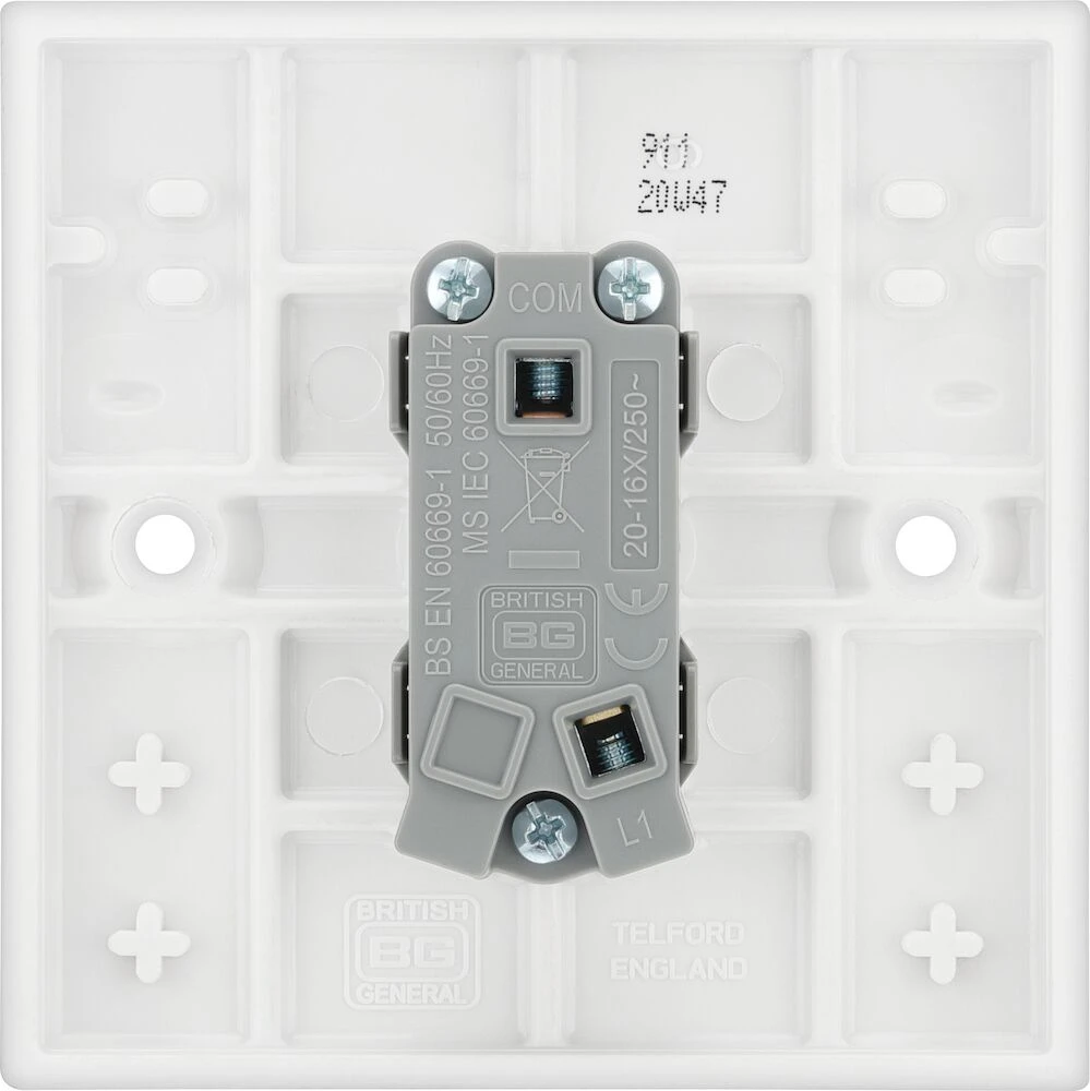 BG White Moulded Square Edge 20A 16AX Single Switch 1 Way