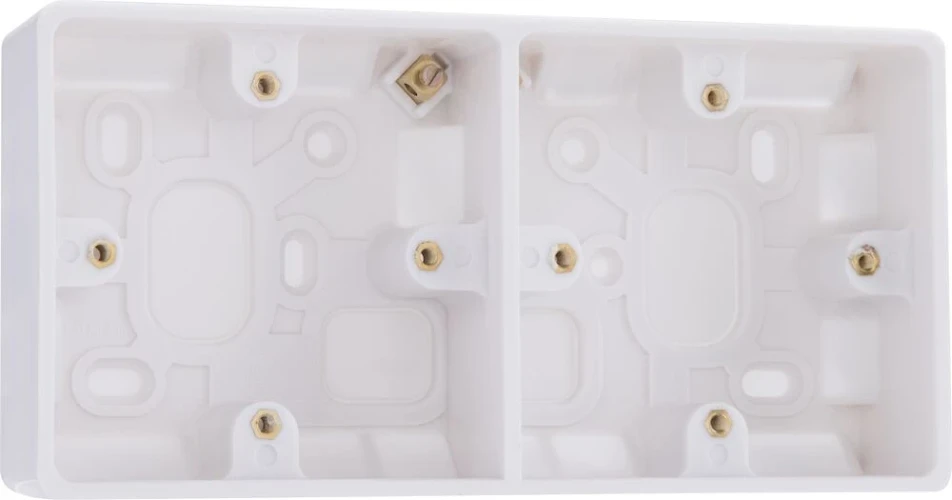BG Nexus Series White Moulded Dual Surface Box 37mm