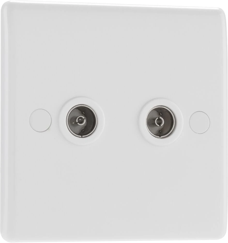 BG Nexus Series White Moulded Double Isolated Co-Ax Aerial Socket for TV or FM