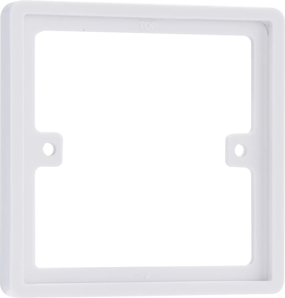 BG Nexus Series White Moulded Single 10mm Square spacer