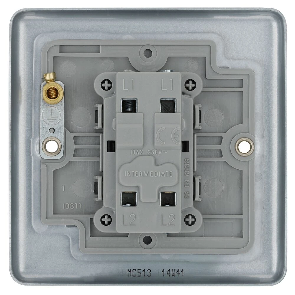 BG Metal Clad 20A 16AX Intermediate Switch