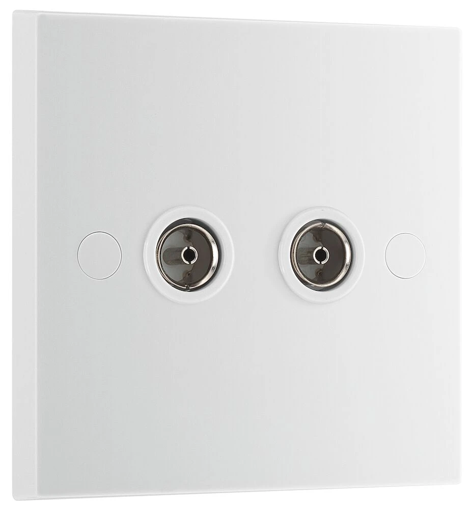 BG White Moulded Square Edge Double Co-Ax Aerial Socket for TV or FM