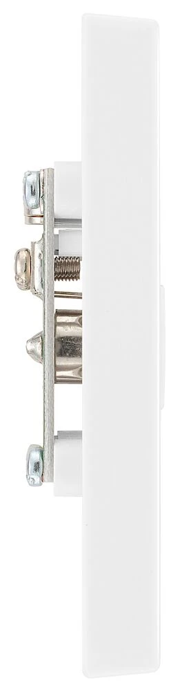 BG White Moulded Square Edge Double Co-Ax Aerial Socket for TV or FM
