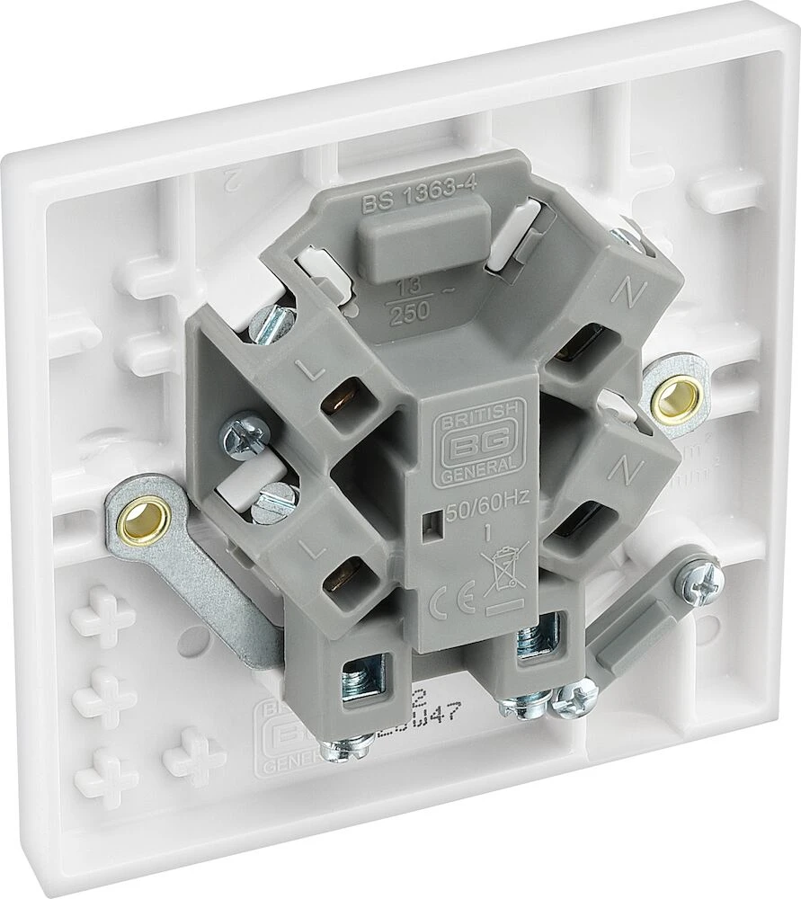 BG White Moulded Square Edge 13A Unswitched Fused Connection Unit