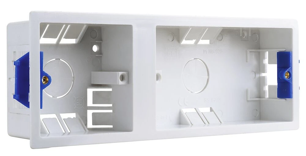 BG Triple Dry Lining Box 35mm