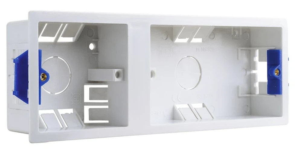 BG Triple Dry Lining Box 35mm