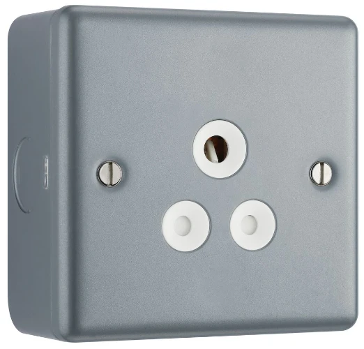 BG Metal Clad 5A Single Round Pin Unswitched Socket