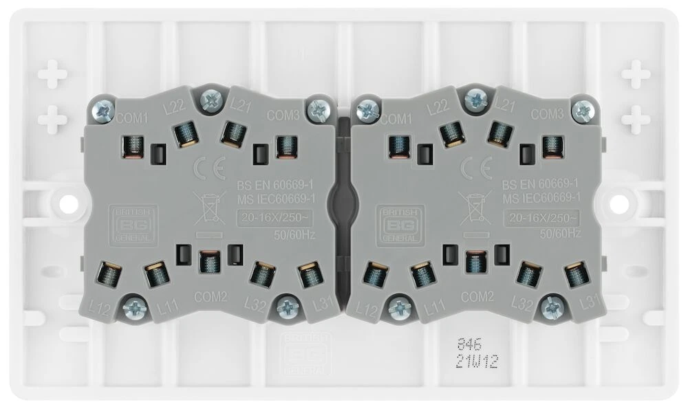 BG Nexus Series White Moulded 20A 16AX 6 Gang Switch 2 Way