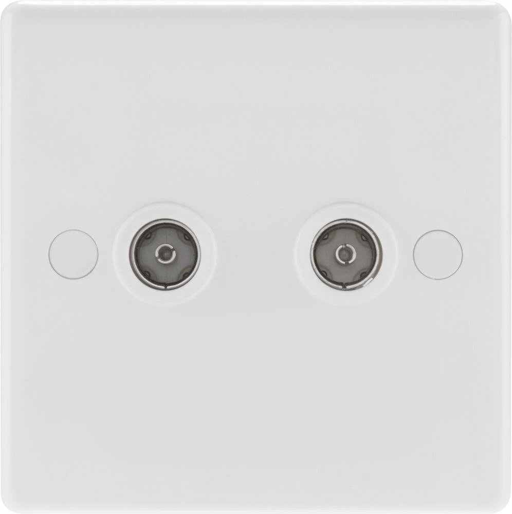 BG Nexus Series White Moulded Double Isolated Co-Ax Aerial Socket for TV or FM