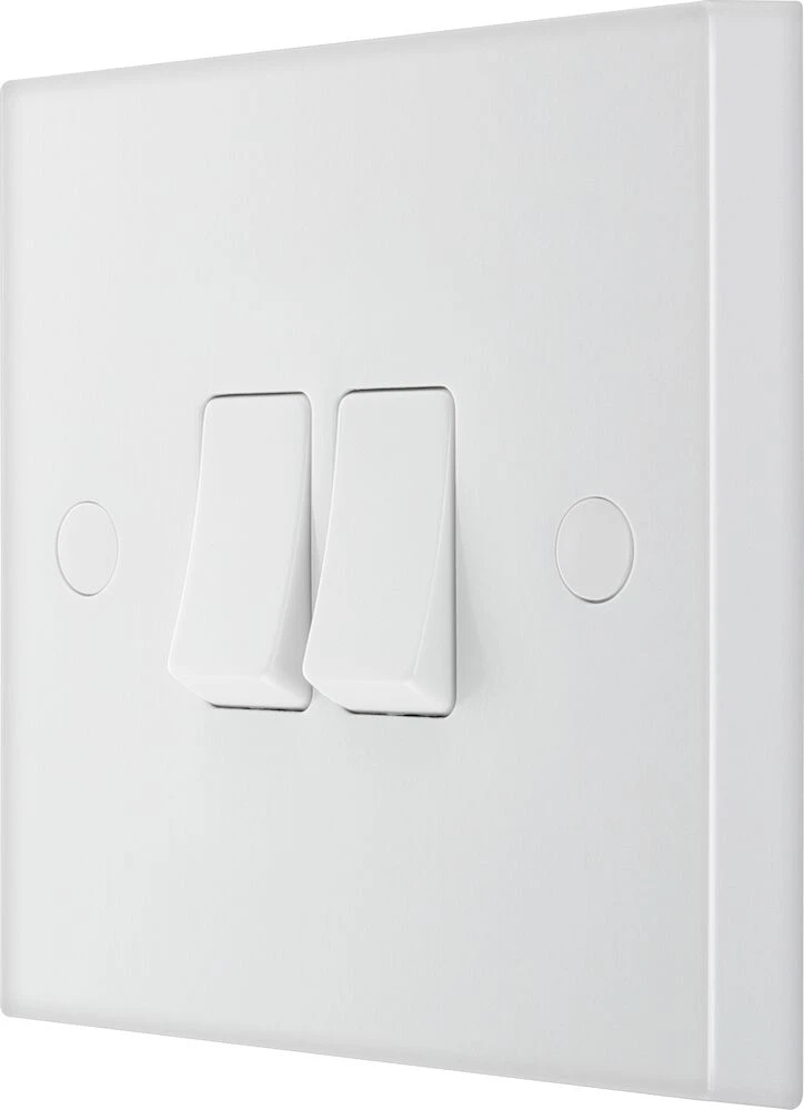 BG White Moulded Square Edge 20A 16AX Double Switch 2 Way