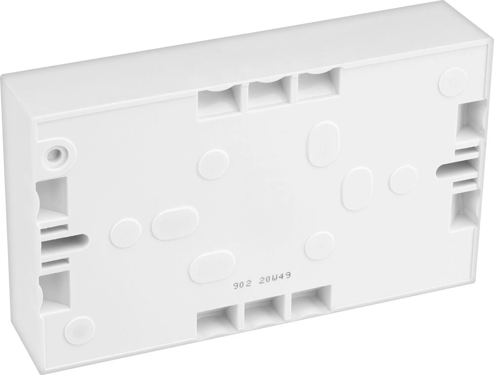 BG White Moulded Square Edge Double Surface Box 32mm