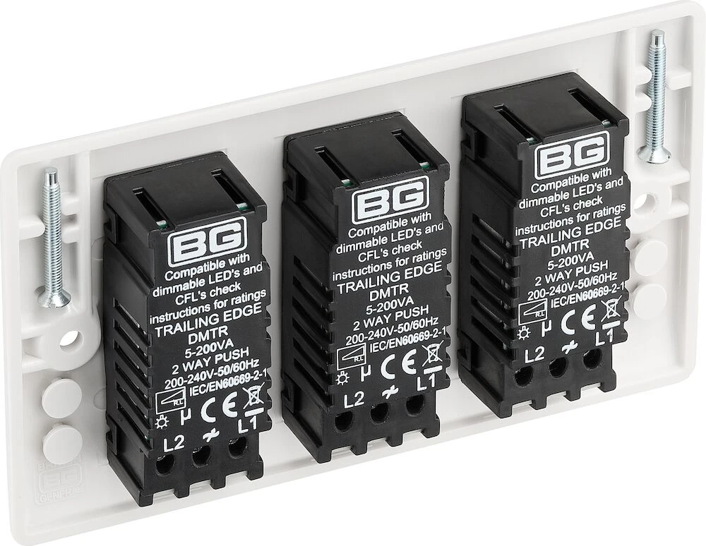 BG Nexus Series White Moulded Triple Dimmer Switch 2 Way, Trailing Edge 200W