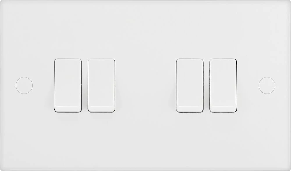 BG White Moulded Square Edge 20A 16AX Quadruple Switch 2 Way