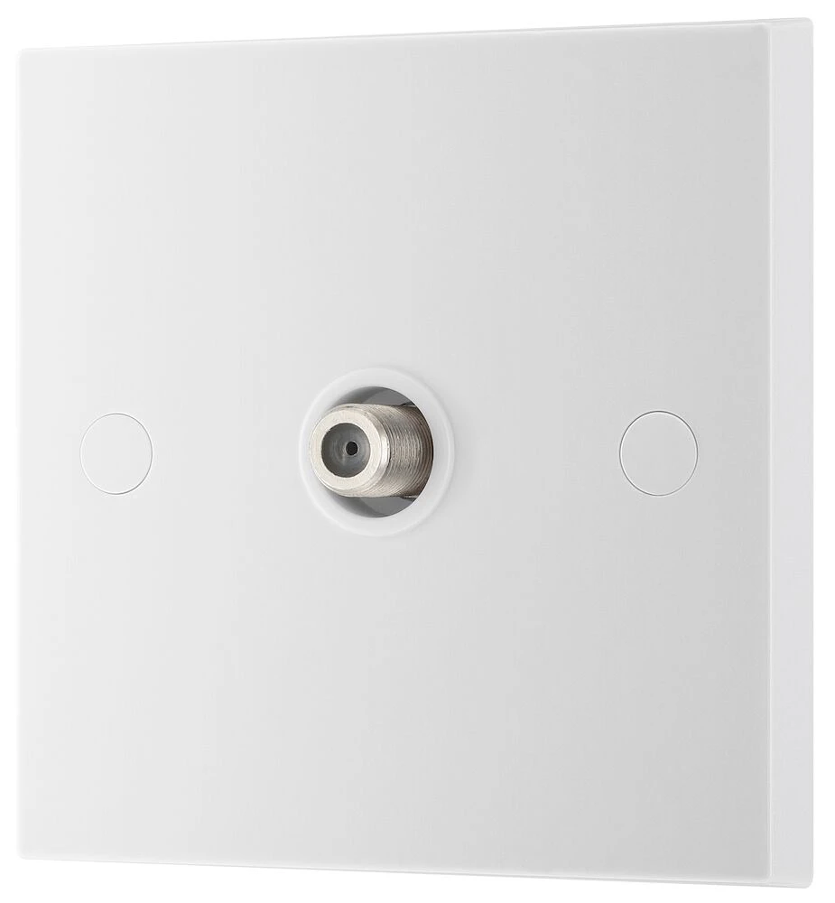 BG White Moulded Square Edge Single Satellite Socket