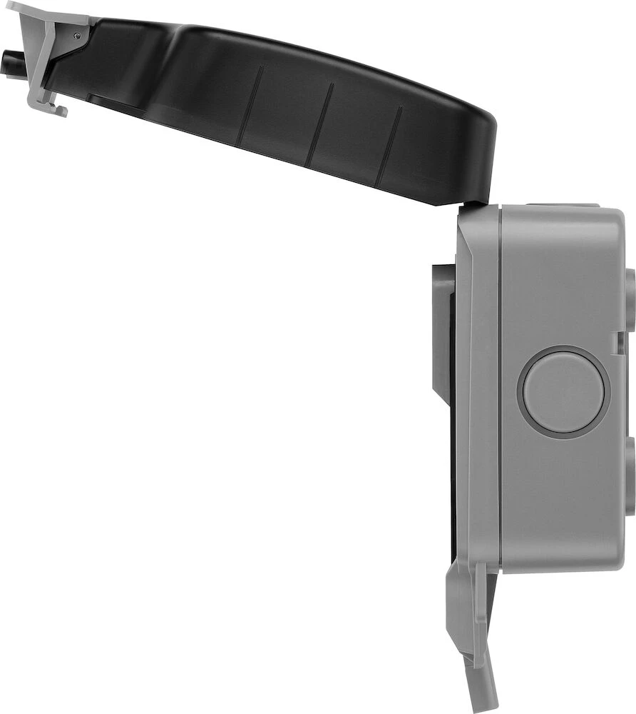 BG Nexus Storm, 13A Single Unswitched Socket, IP66