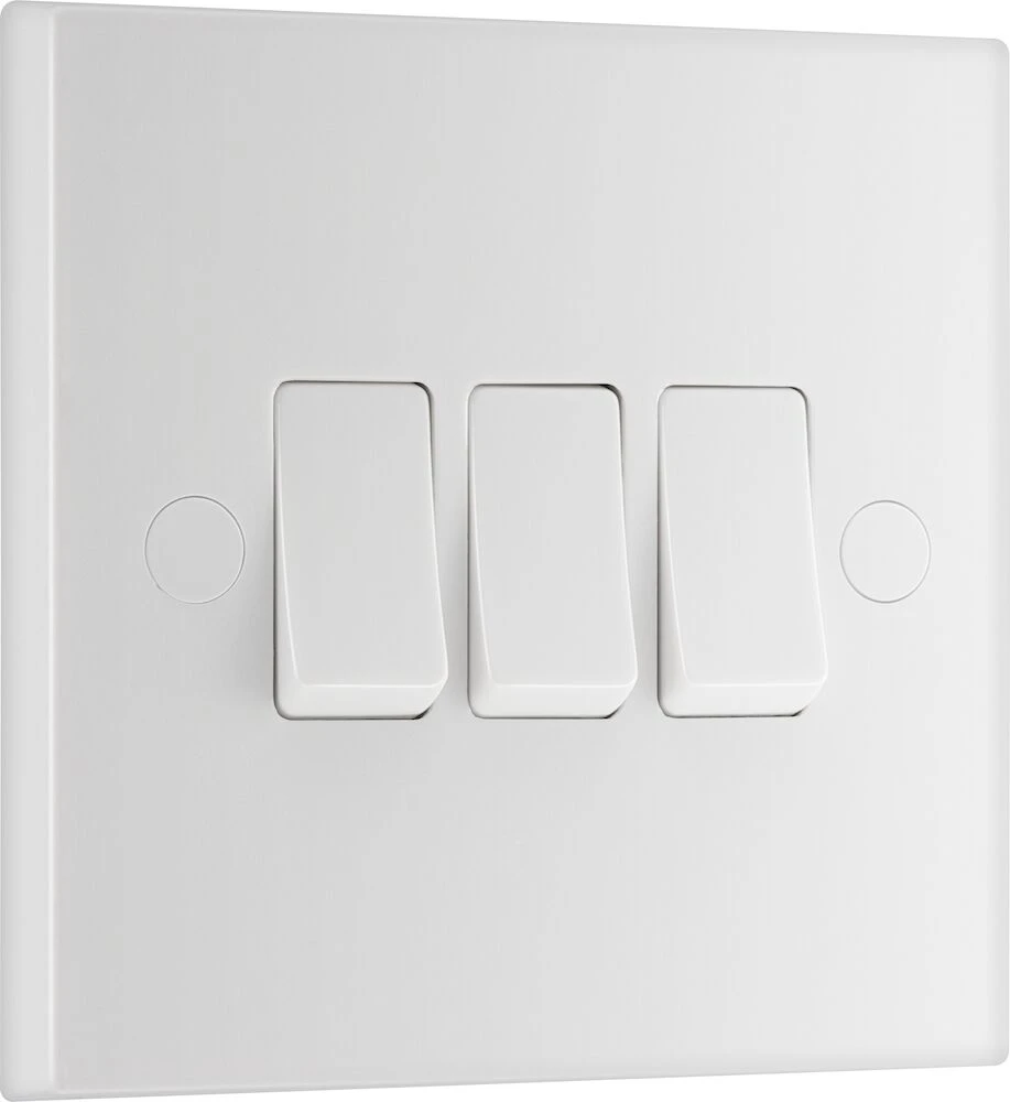 BG White Moulded Square Edge 20A 16AX Triple Switch 2 Way