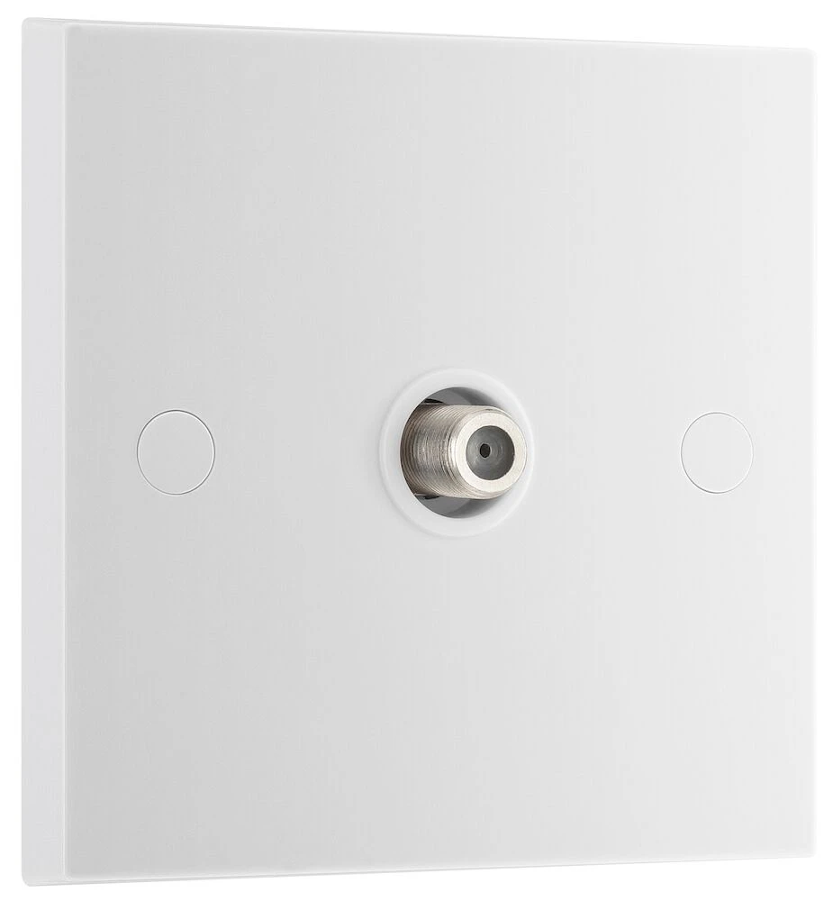 BG White Moulded Square Edge Single Satellite Socket