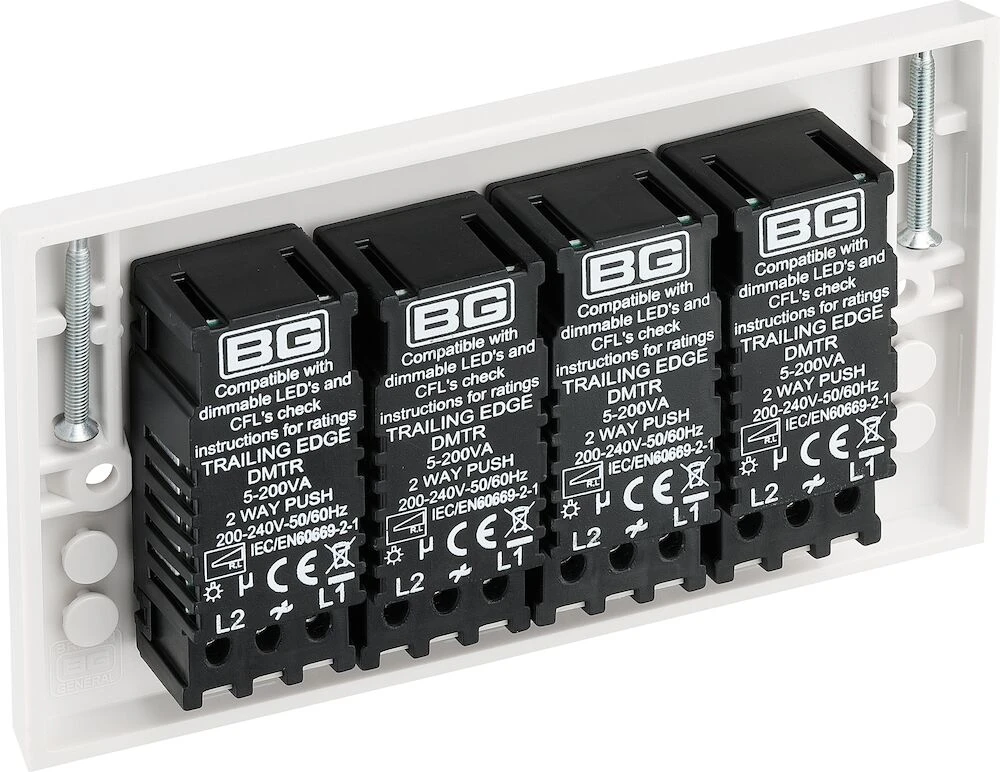 BG White Moulded Square Edge Quadruple Dimmer Switch 2 Way, Trailing Edge 200W