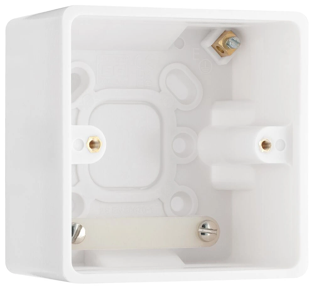 BG Nexus Series White Moulded Single Surface Box 50mm