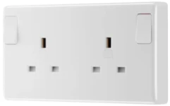 BG Nexus Series White Moulded Single to Double Converter Socket