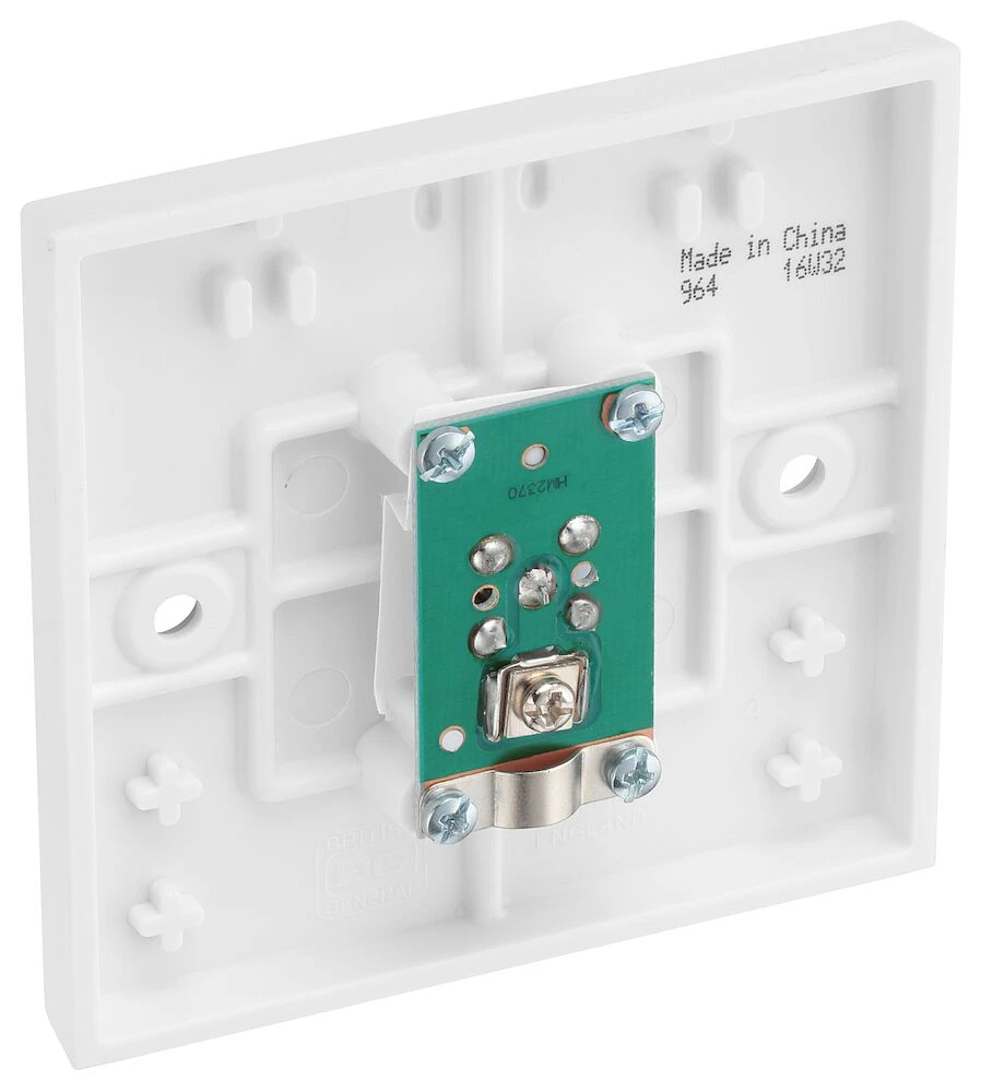 BG White Moulded Square Edge Single Satellite Socket