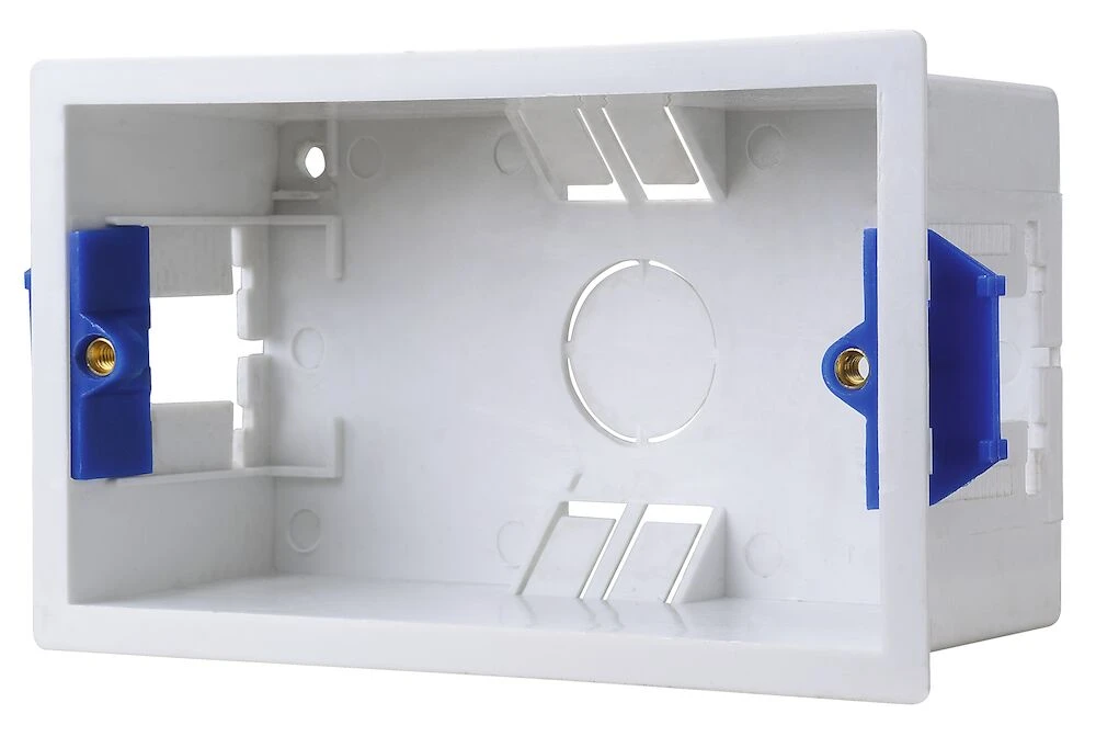 BG Double Rectangular Dry Lining Box 47mm