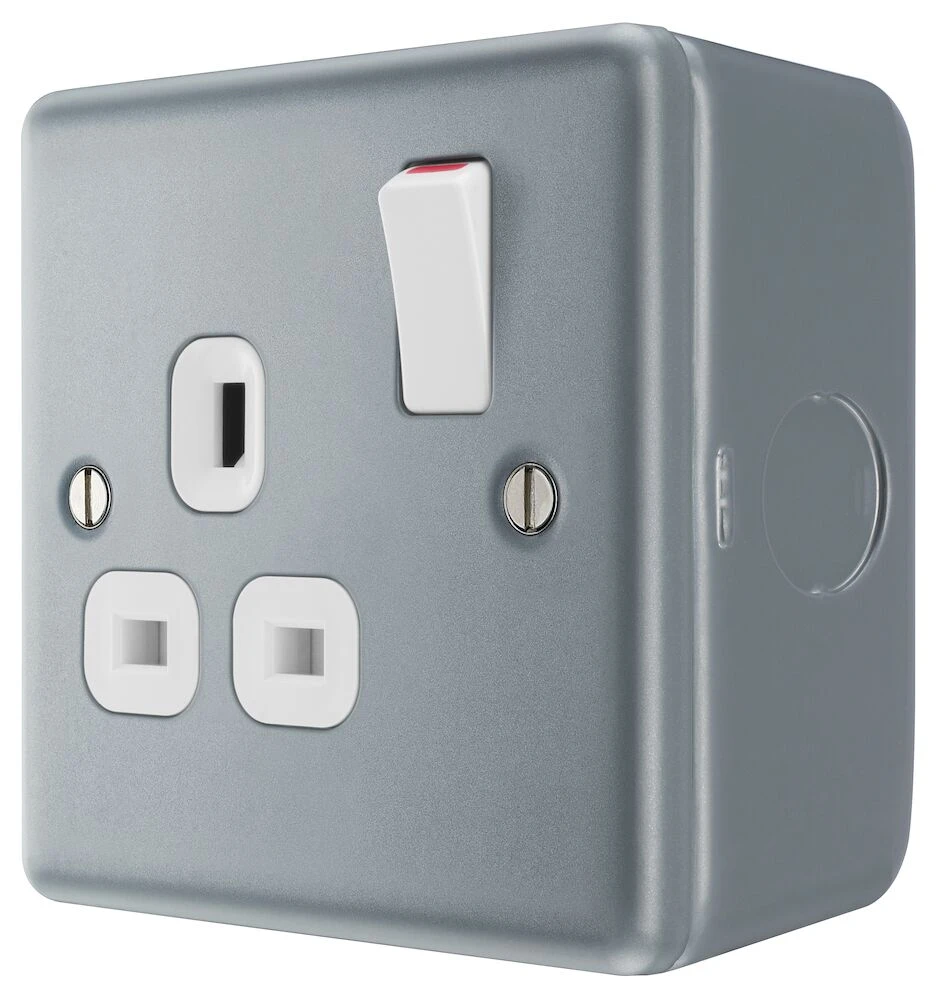 BG Metal Clad 13A Single Switched Socket
