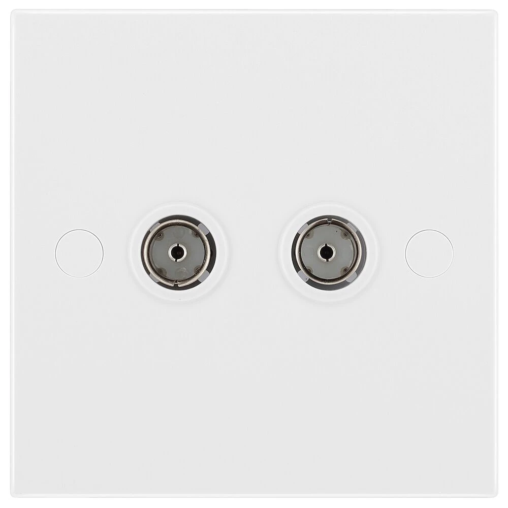 BG White Moulded Square Edge Double Co-Ax Aerial Socket for TV or FM