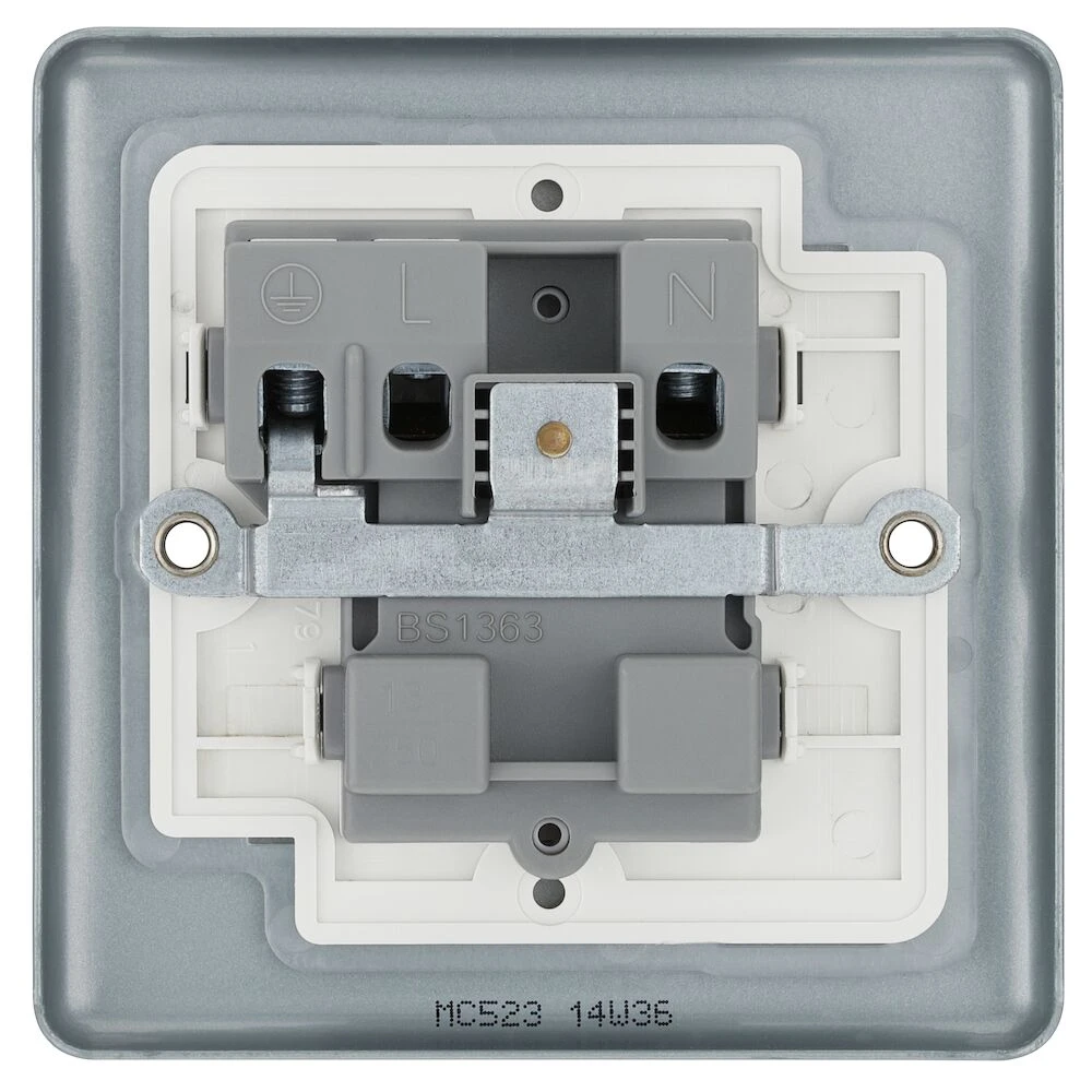 BG Metal Clad 13A Single Unswitched Socket