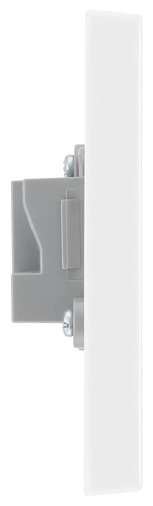BG White Moulded Square Edge 2A Single Round Pin Unswitched Socket