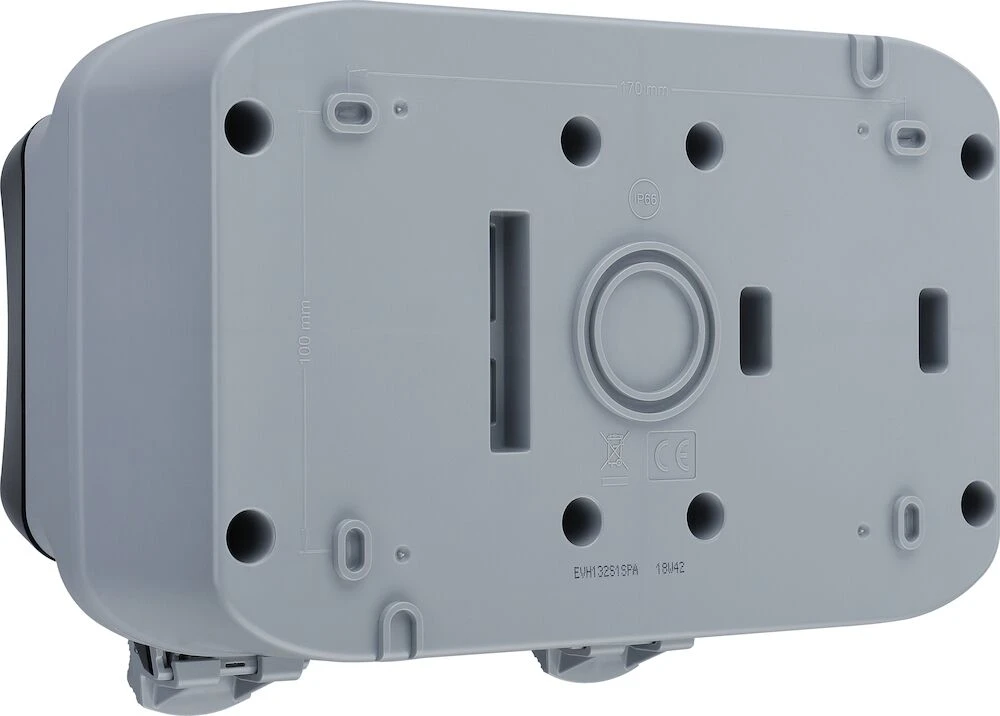 Masterplug 13A Single Switched Socket, IP66