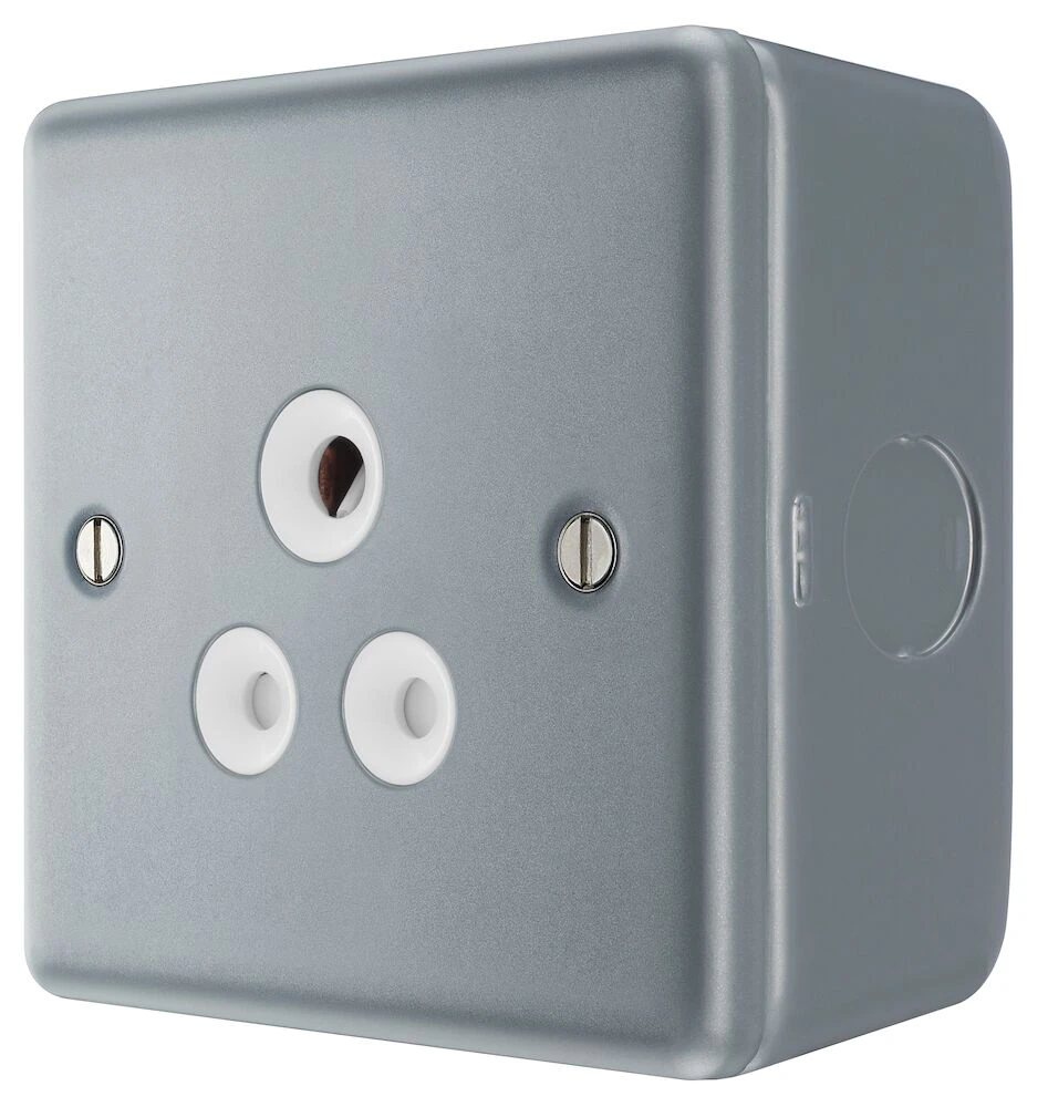 BG Metal Clad 5A Single Round Pin Unswitched Socket