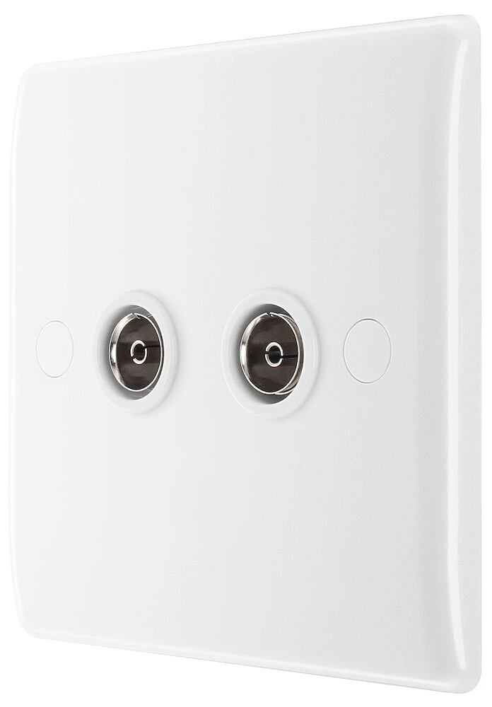 BG Nexus Series White Moulded Double Co-Ax Aerial Socket for TV or FM
