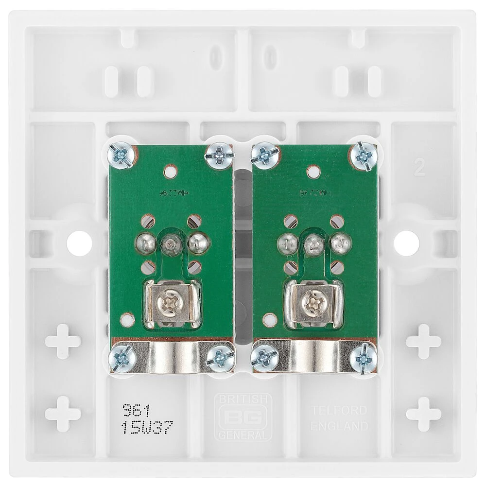 BG White Moulded Square Edge Double Co-Ax Aerial Socket for TV or FM